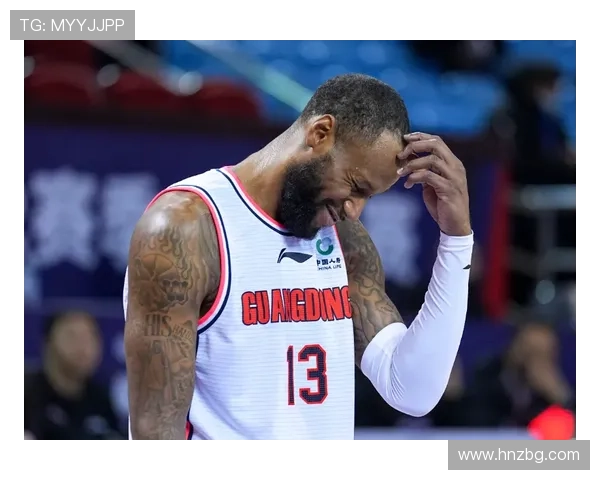 上海双杀北控迎20胜 洛夫顿豪斯齐发威