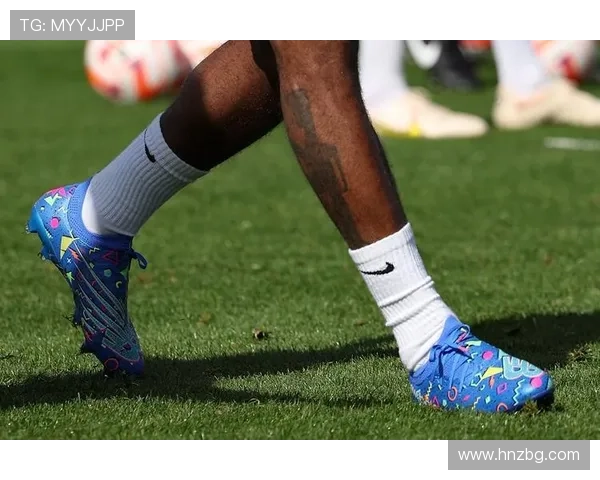 奥利塞球鞋球袜完美配色秀